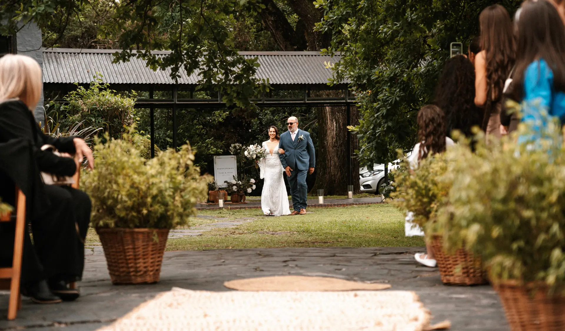 Ejemplo de cobertura: La entrada de la novia